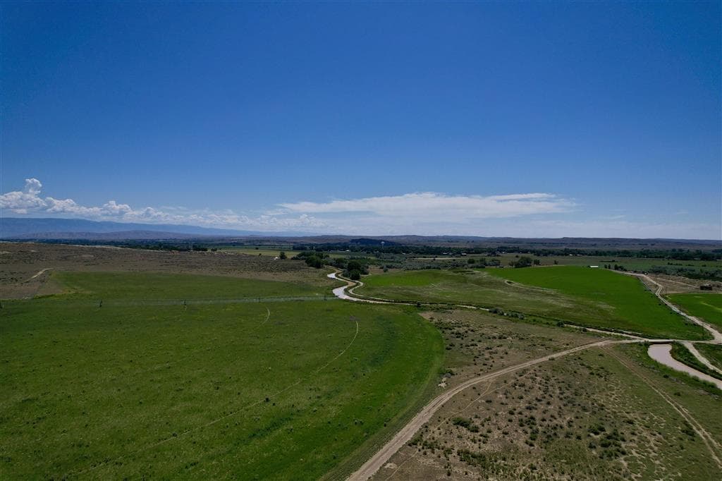 TBD Cloud Peak Road — photo 24 of 25