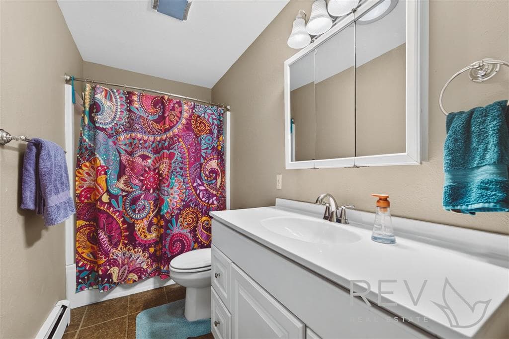 302 W Rocky Rd — photo 15 of 25