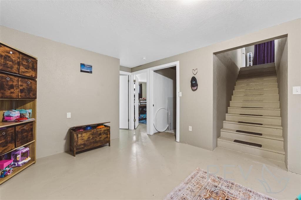 302 W Rocky Rd — photo 25 of 25