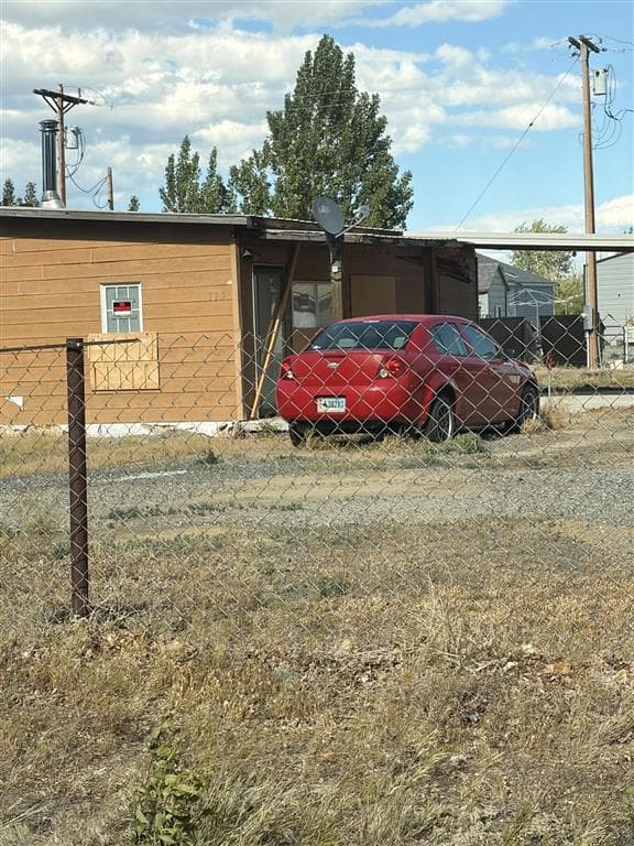 113 & 15 2nd Ave W — photo 3 of 3