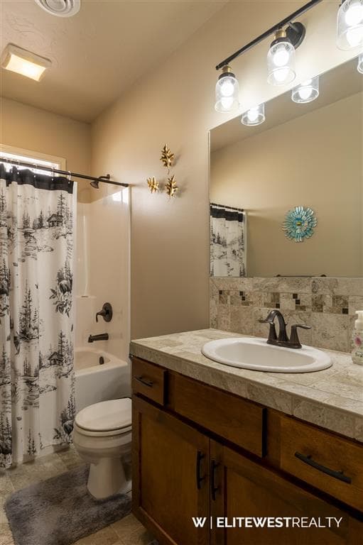 655 Avenue C — photo 21 of 25