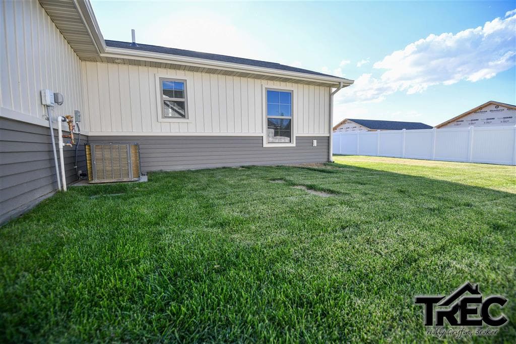 293 Cypress Dr — photo 25 of 25