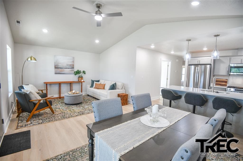 293 Cypress Dr — photo 6 of 25