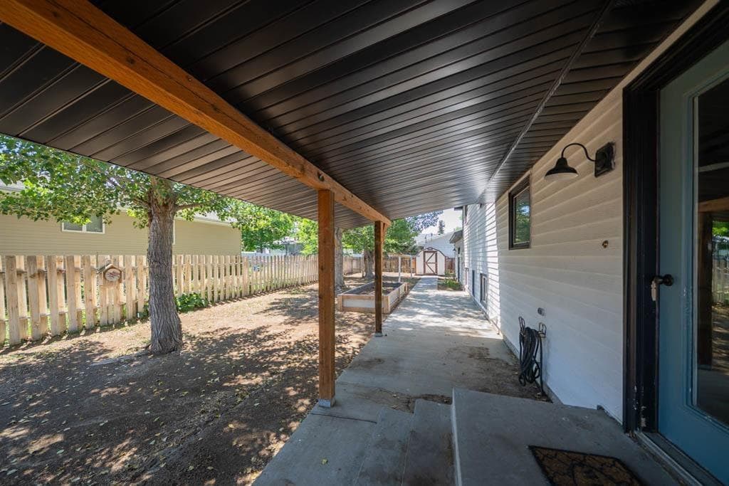 972 E Jefferson St — photo 25 of 25