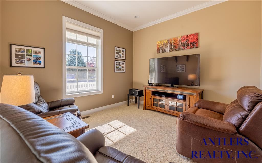 813 35th St — photo 16 of 25