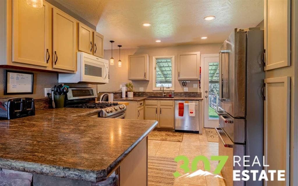 31 McCullough Rd — photo 16 of 25