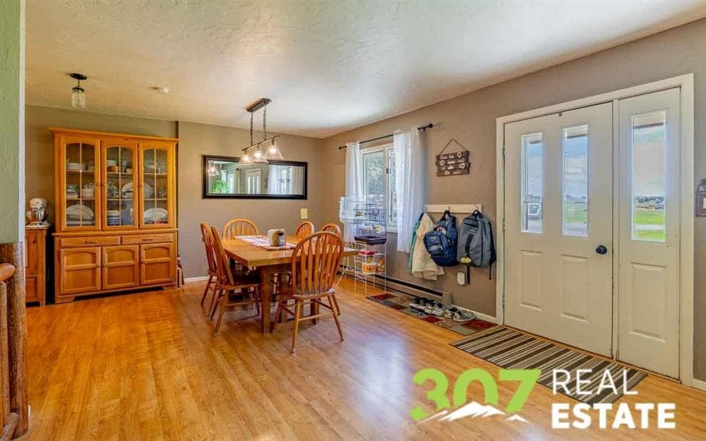 31 McCullough Rd — photo 4 of 25