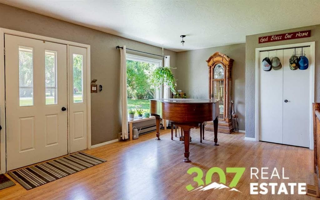 31 McCullough Rd — photo 5 of 25