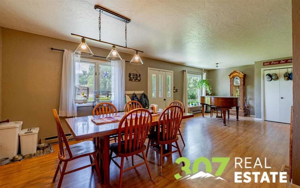 31 McCullough Rd — photo 6 of 25