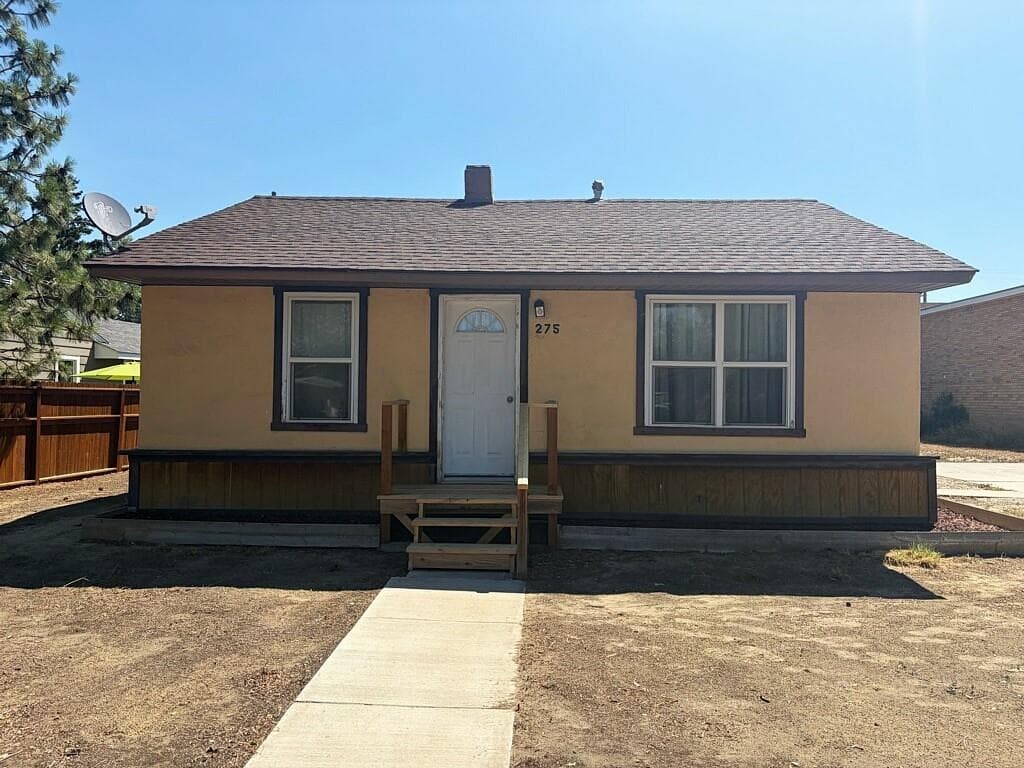 275 N Hamilton photo 1