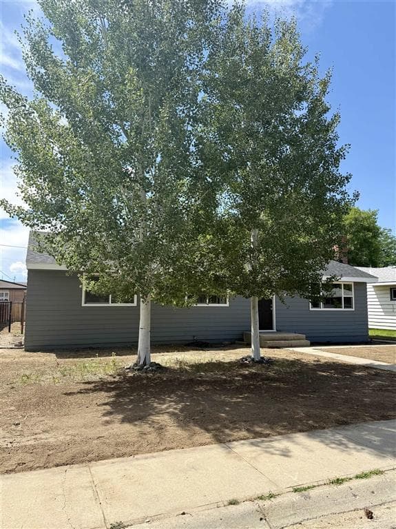 408 S 16th Street — photo 3 of 25
