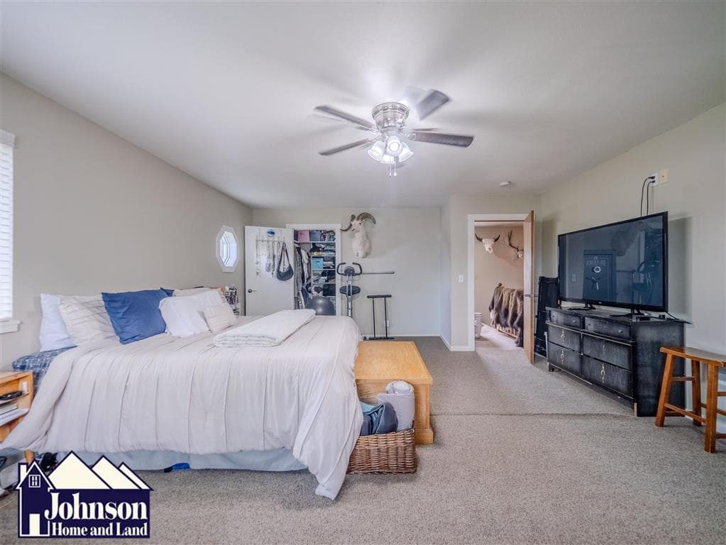 729 Montana Ave — photo 18 of 25