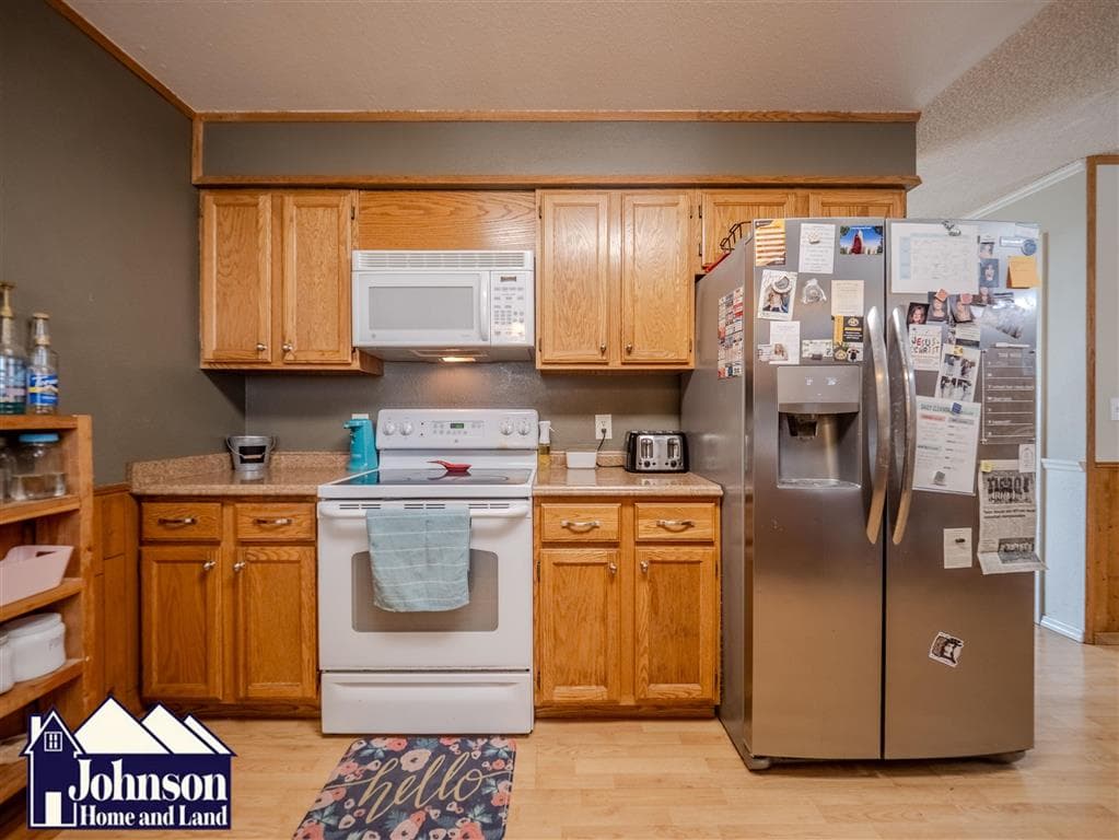 729 Montana Ave — photo 8 of 25