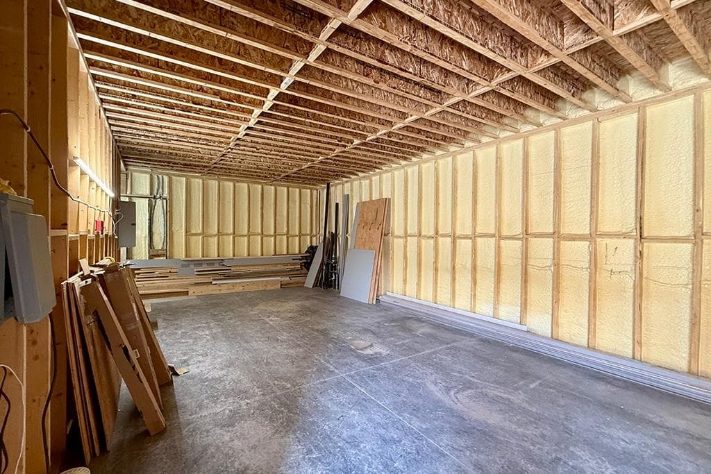 4821 Yellowstone Ave — photo 14 of 17