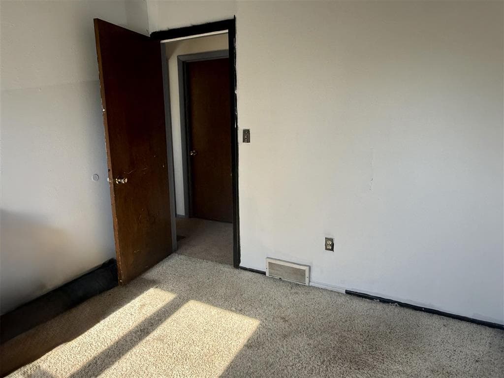 1808 Crest Way — photo 13 of 25