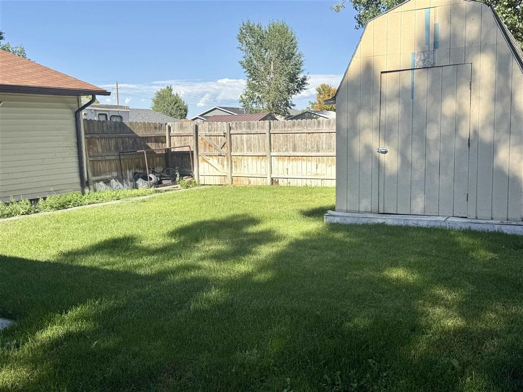 1808 Crest Way — photo 19 of 25