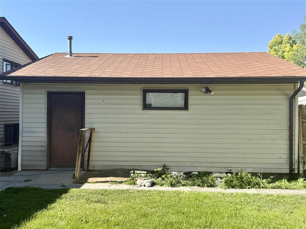1808 Crest Way — photo 21 of 25