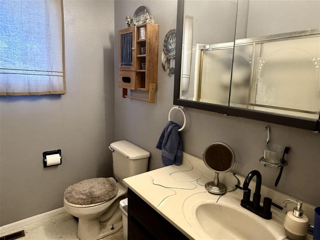 1808 Crest Way — photo 10 of 25