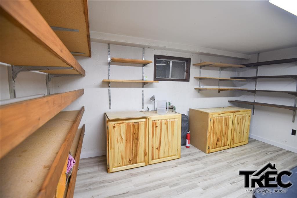 609 Tower Blvd — photo 21 of 25
