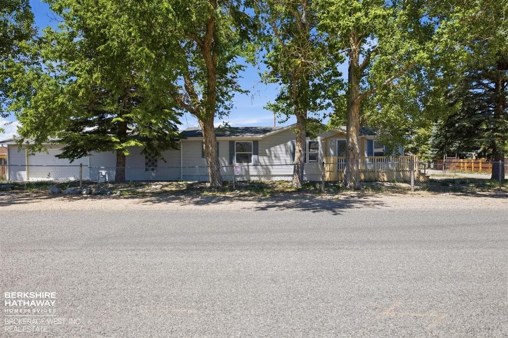 2707 E Avenue — photo 25 of 25