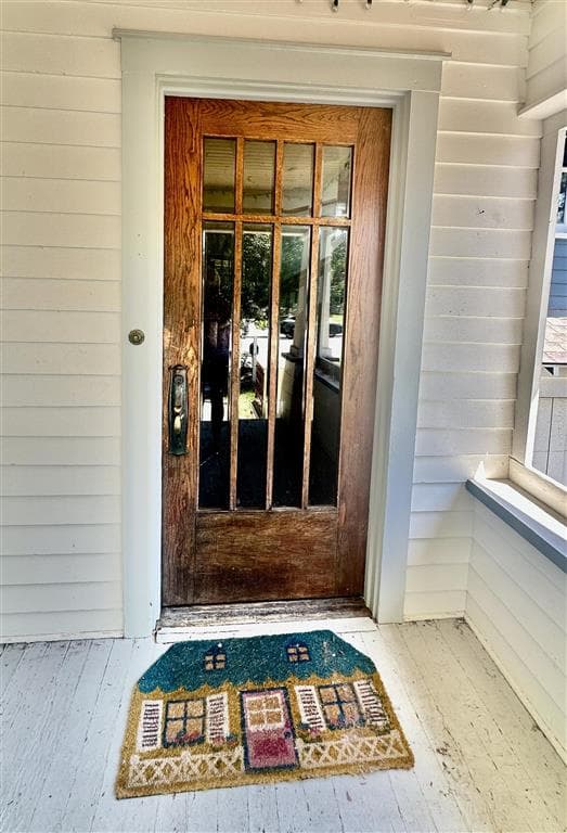 1009 Coburn Ave — photo 3 of 25