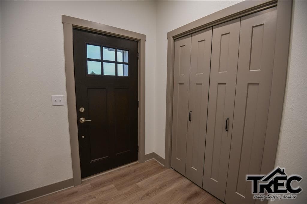 295 Cullman Dr — photo 4 of 25