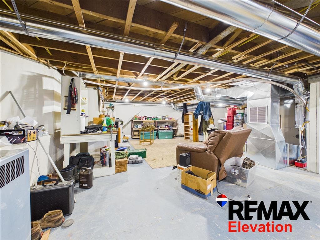 818 West B St — photo 15 of 25