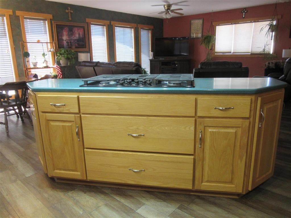 28 Mustang Ln — photo 16 of 25