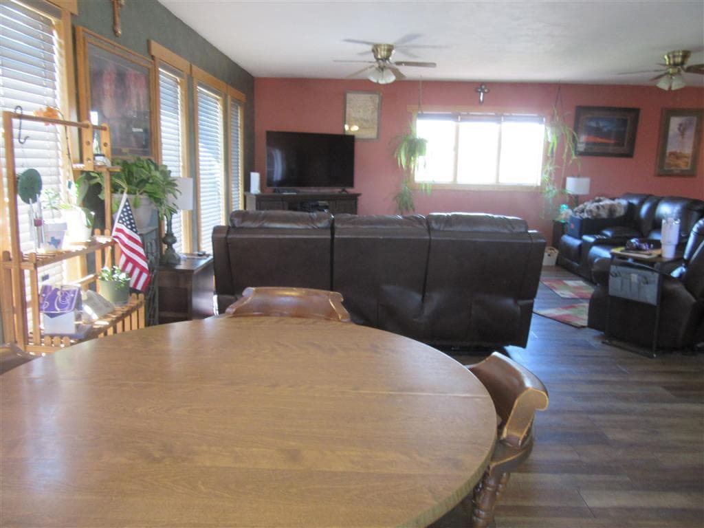 28 Mustang Ln — photo 23 of 25