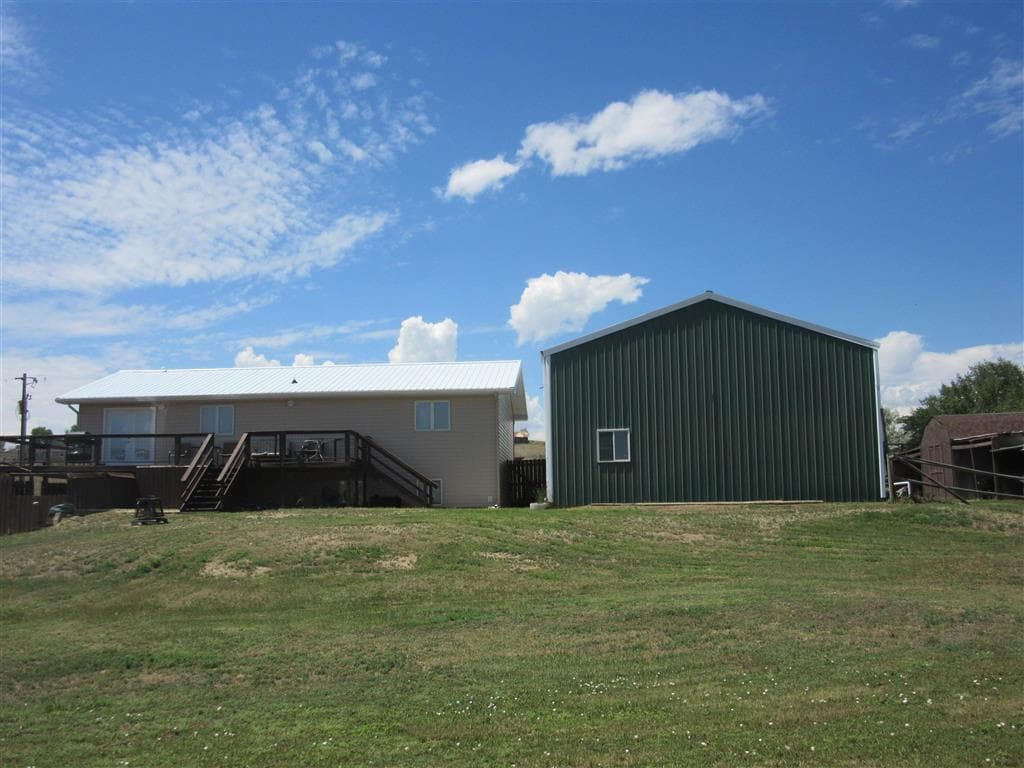 28 Mustang Ln — photo 8 of 25
