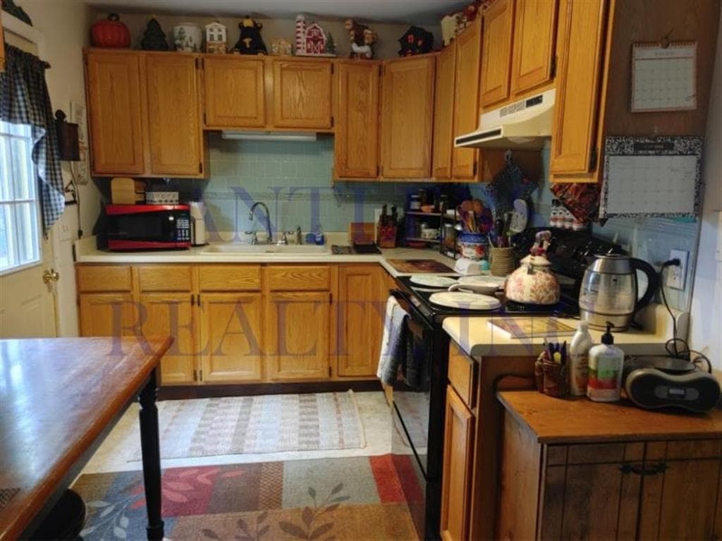 105 Goodturn Dr — photo 4 of 12