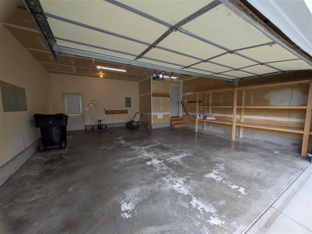 691 Oakwood Dr — photo 23 of 25