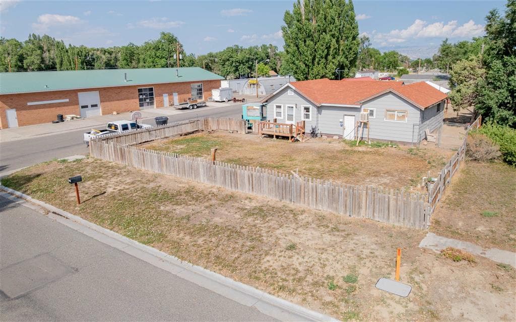 205 Oregon Ave — photo 20 of 25
