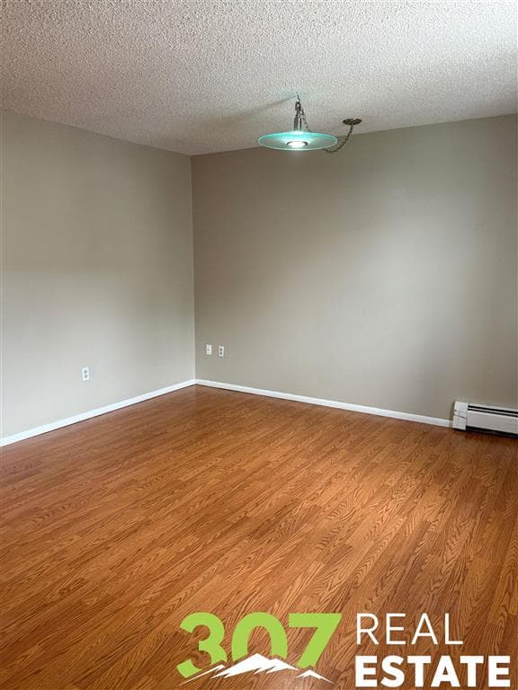 2904 Sheridan Ave — photo 4 of 17