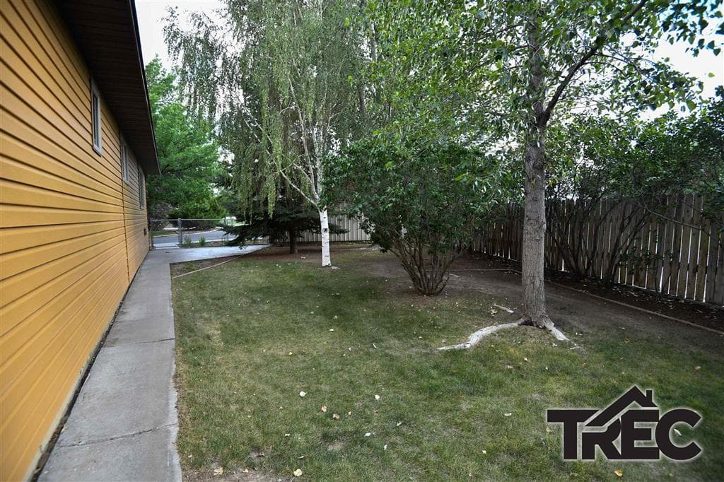1040 Road 1 — photo 16 of 25