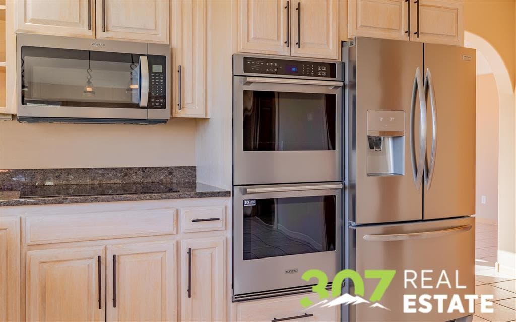 220 S Chugwater Dr — photo 18 of 25
