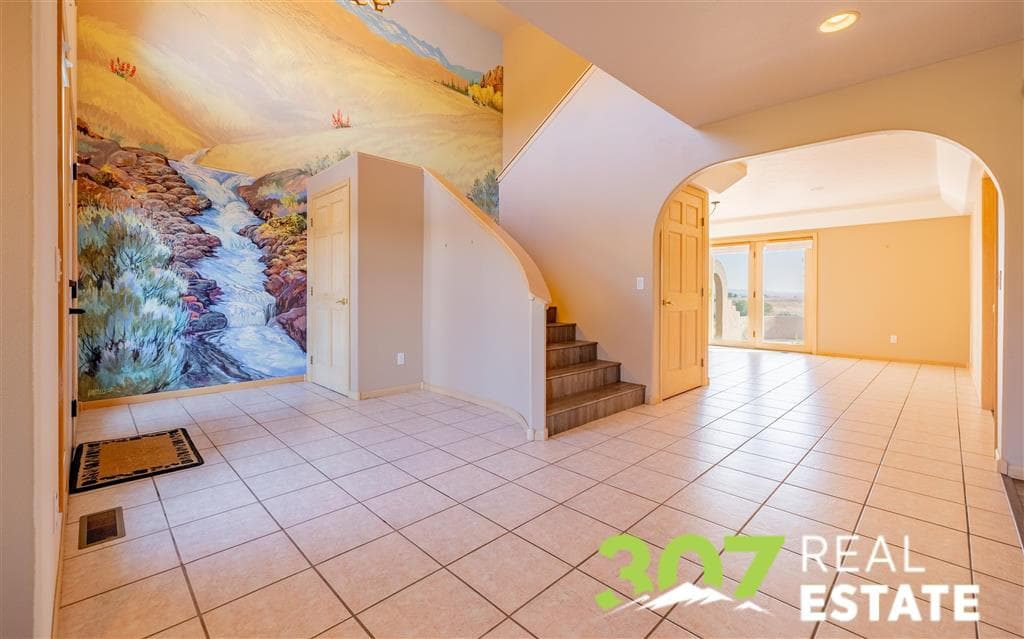 220 S Chugwater Dr — photo 7 of 25