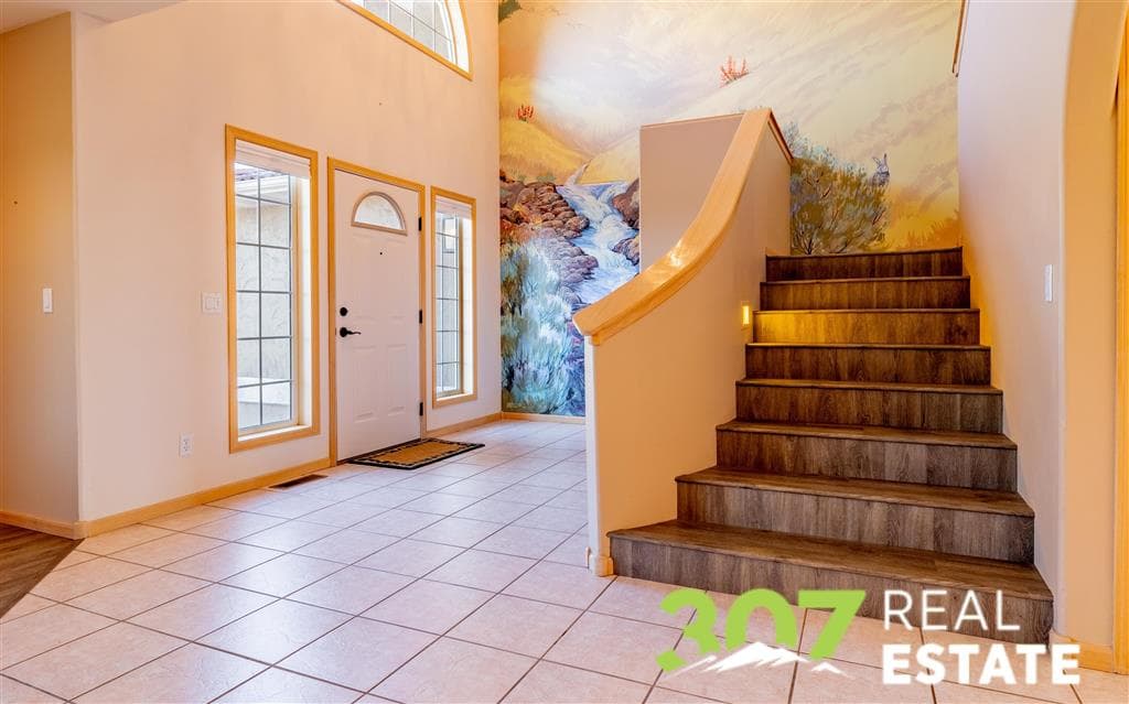 220 S Chugwater Dr — photo 8 of 25