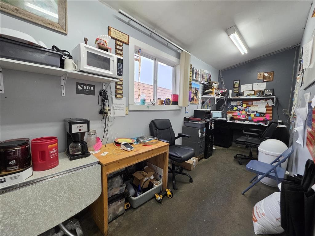 4850 Cold Springs Rd — photo 11 of 25