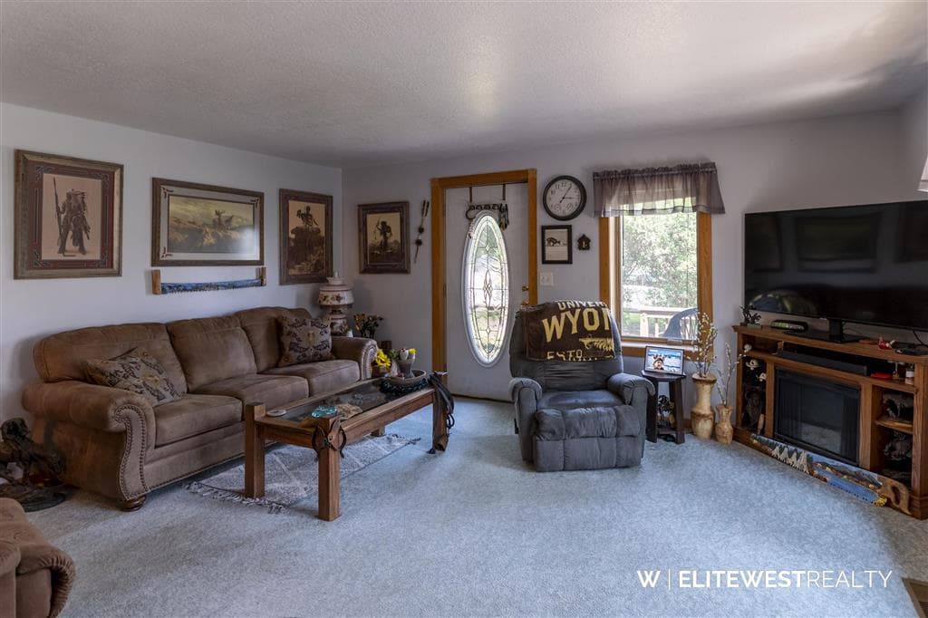 314 Ash St — photo 2 of 25