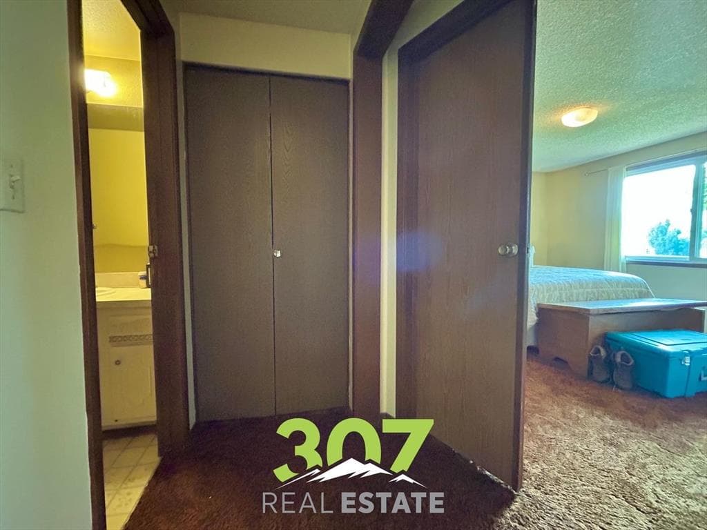909 Avenue E — photo 21 of 25