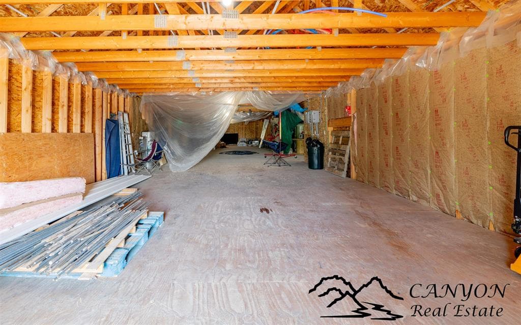 286 S Douglas St — photo 17 of 25