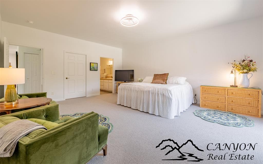 2307 Cougar Ave — photo 12 of 25