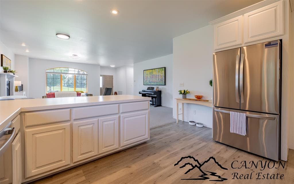 2307 Cougar Ave — photo 10 of 25