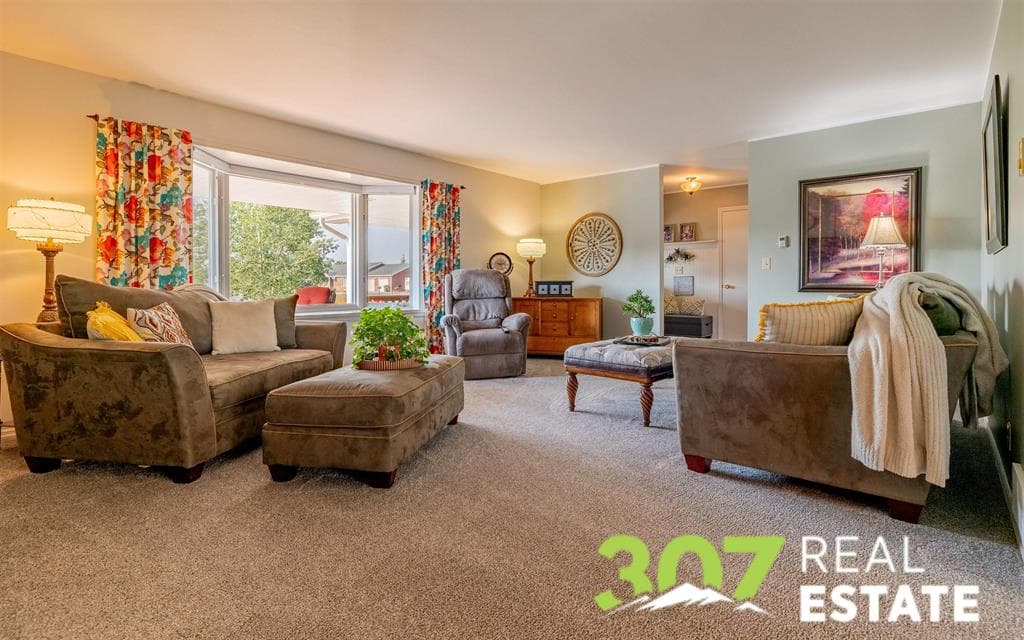 853 Riverside Ave — photo 3 of 25