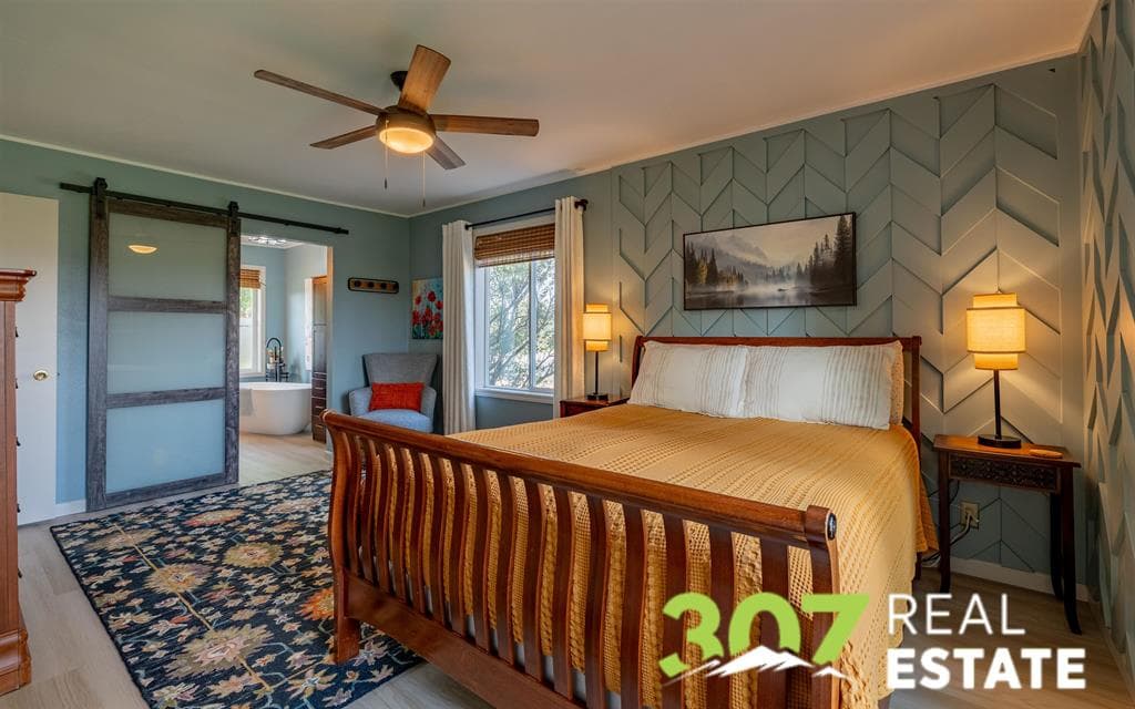 853 Riverside Ave — photo 5 of 25