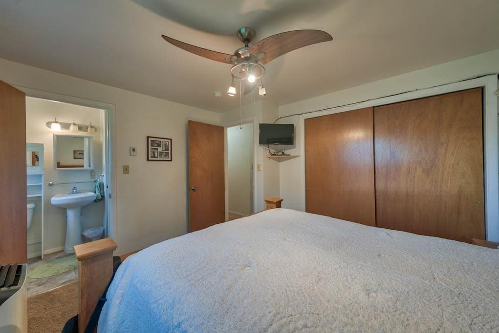 1302 Stampede Ave — photo 12 of 25