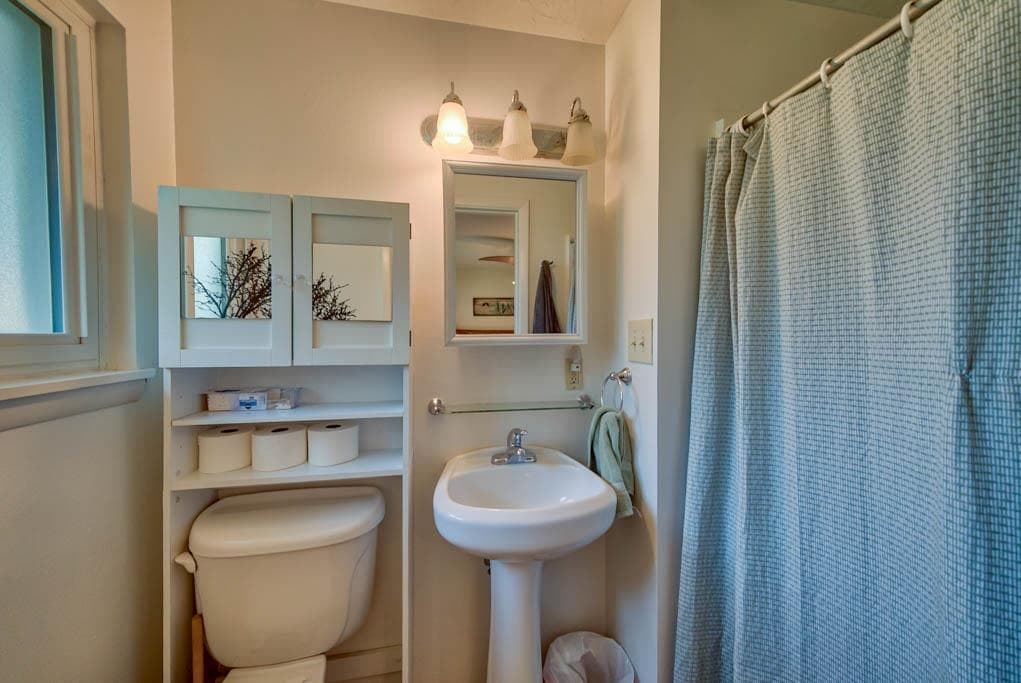 1302 Stampede Ave — photo 13 of 25