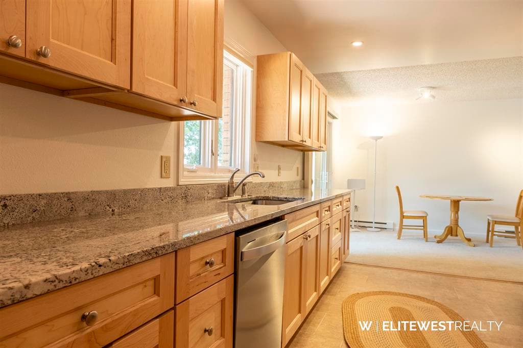 1100 Crandall Dr — photo 14 of 25