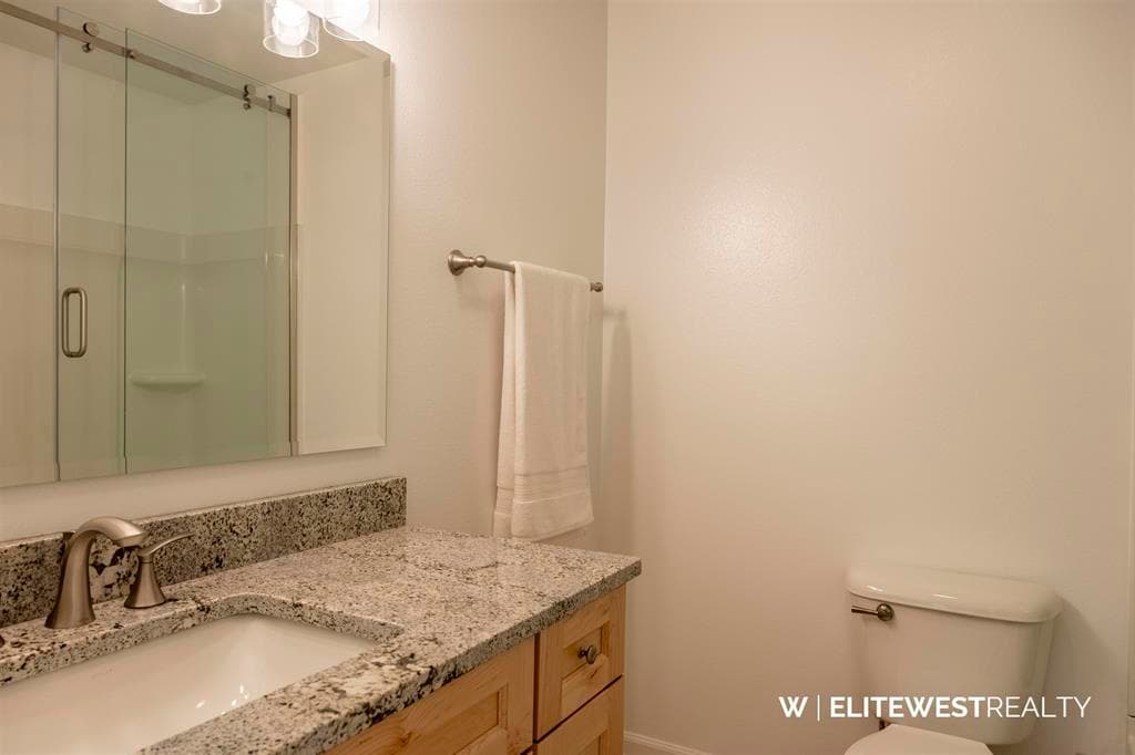 1100 Crandall Dr — photo 23 of 25